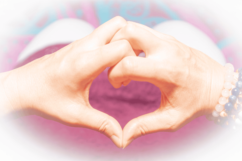 Purna Hridaya Mudra